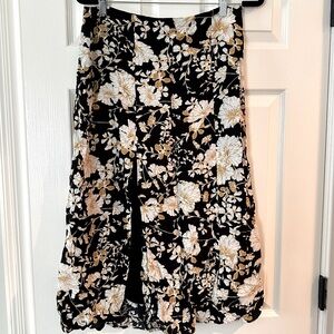 The Lille Side-Slit Midi Skirt by Maeve